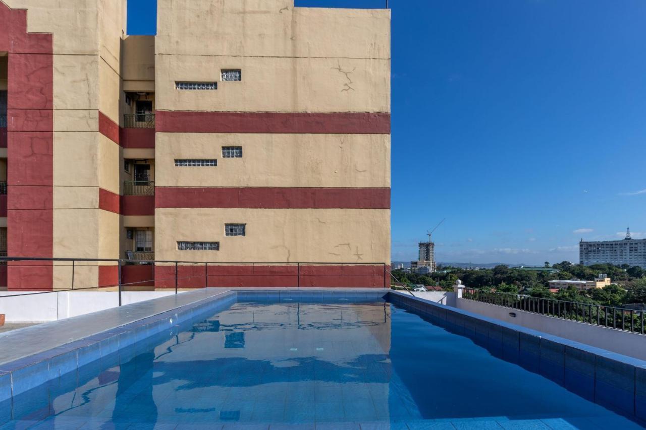 The Colonial Residences Manila Exterior photo